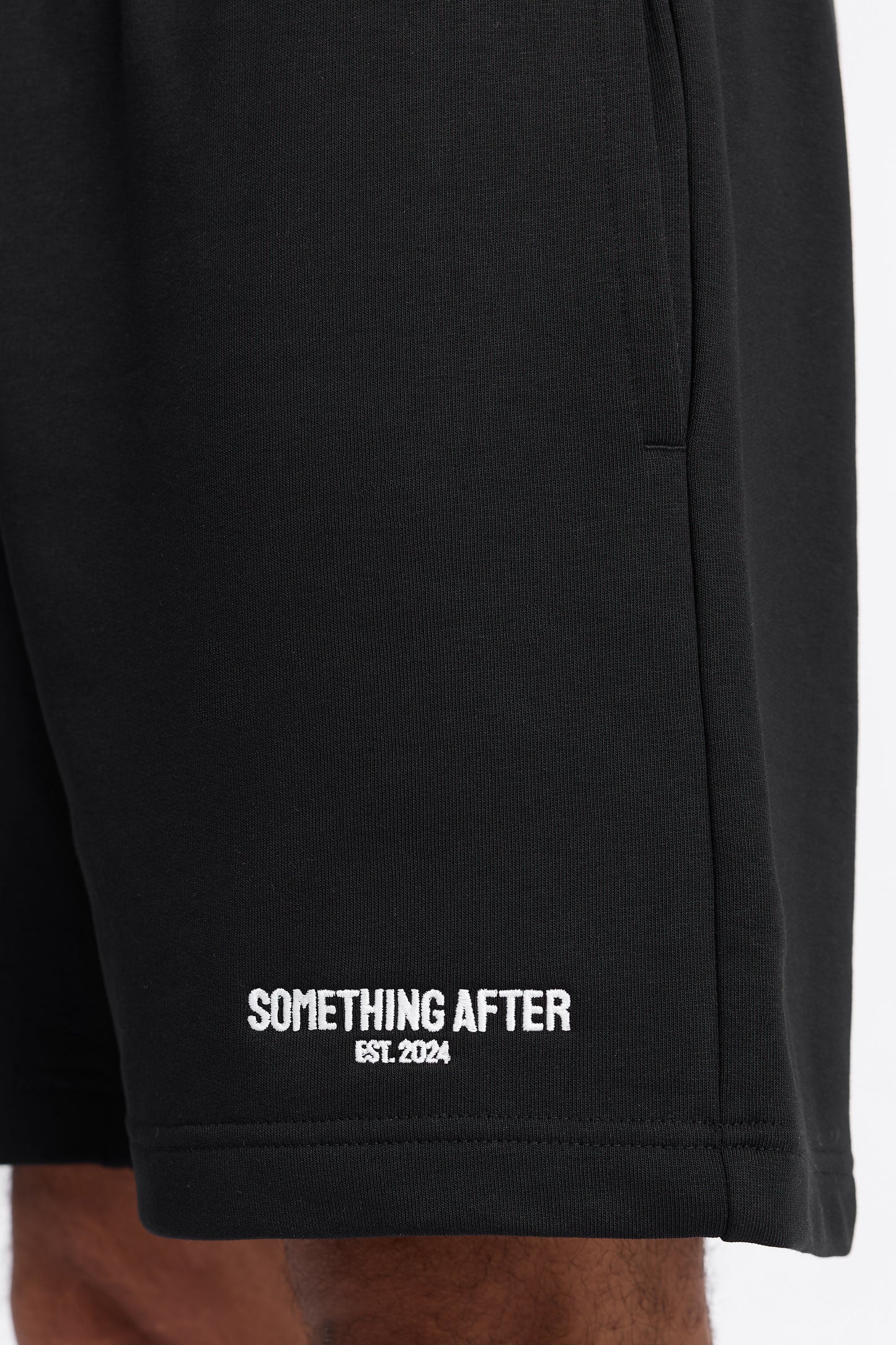 JOGGERS SHORT BLACK